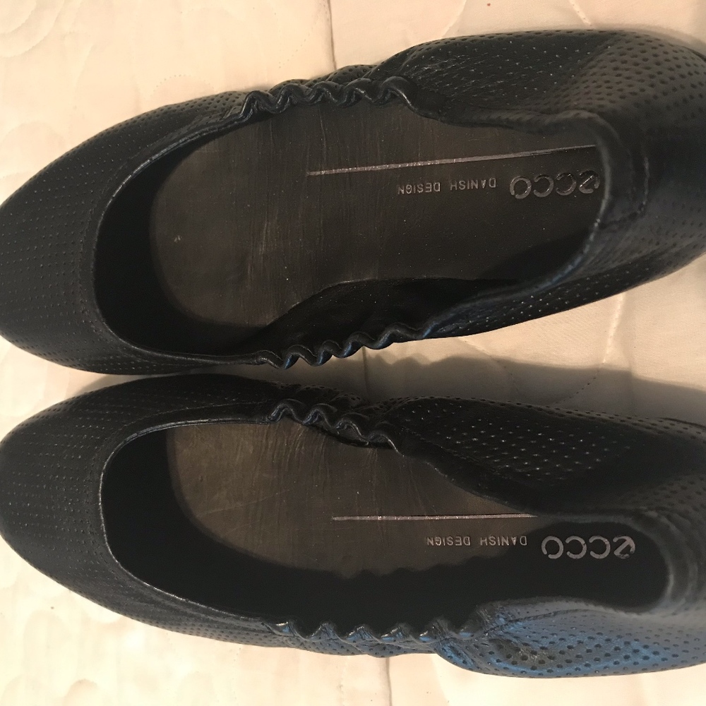 Ecco flats